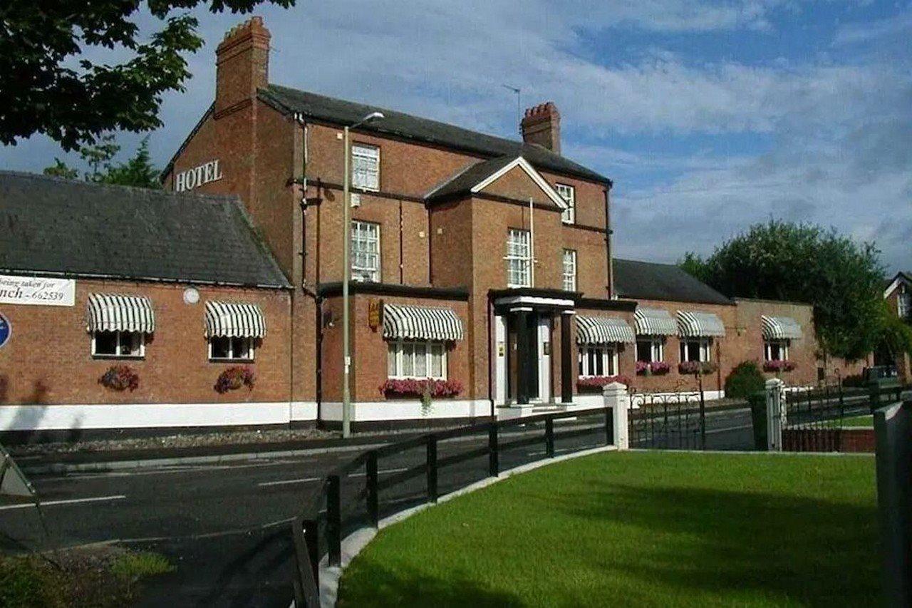 The Dodington Lodge Hotel Whitchurch  Exterior photo